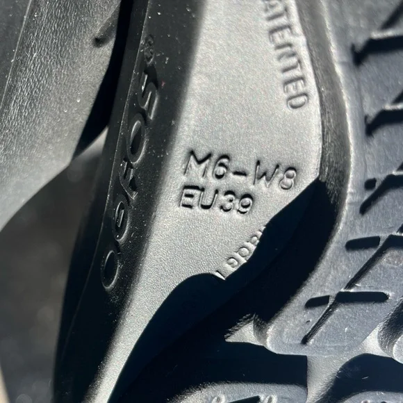 OOFOS OOcloog - Picture 4 of 4